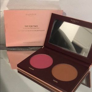 NIB Wander Trip for Two Blush & Bronzer Daiquiri